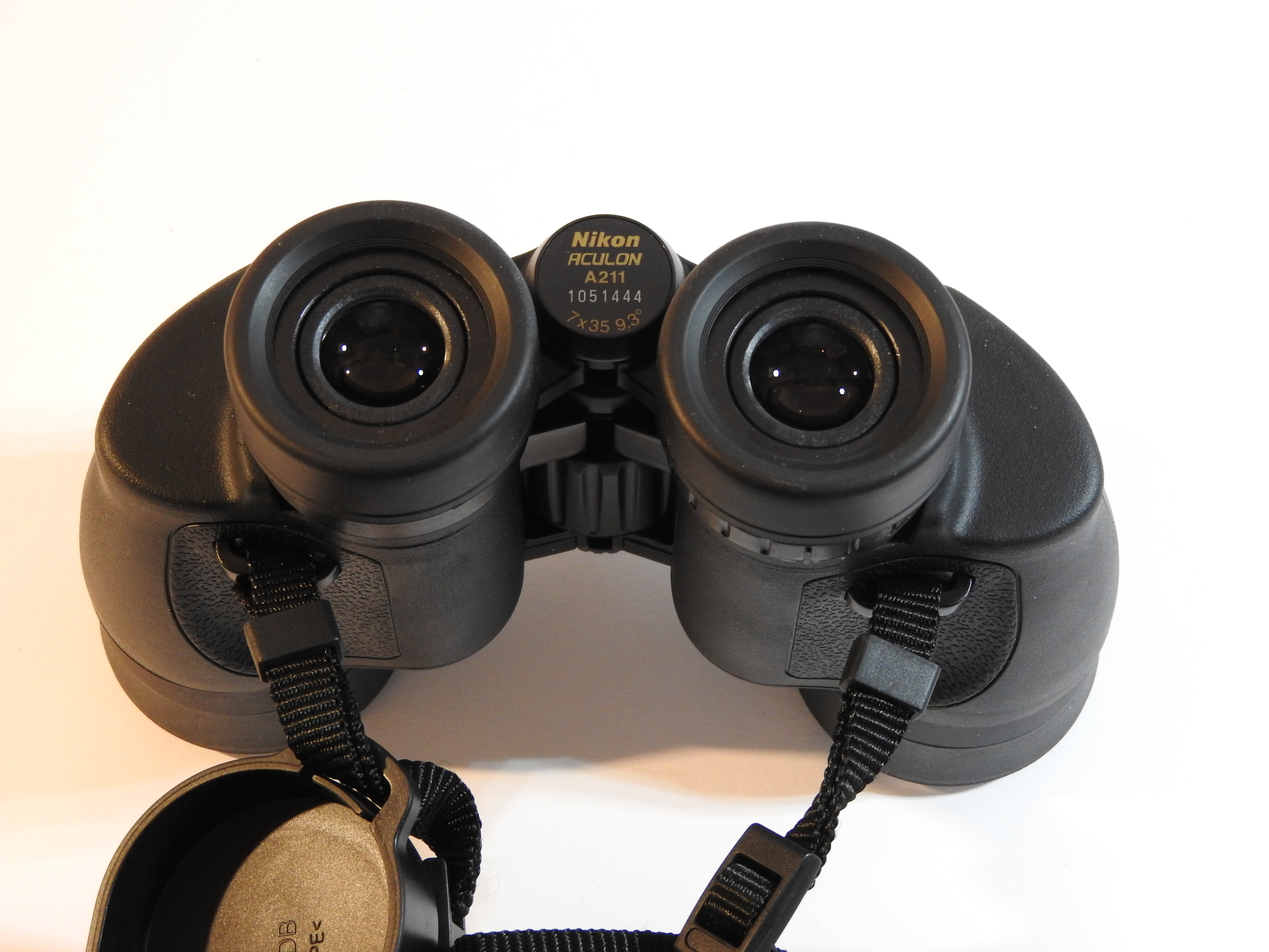 Nikon Aculon A211 7×35 – Binoculars Today