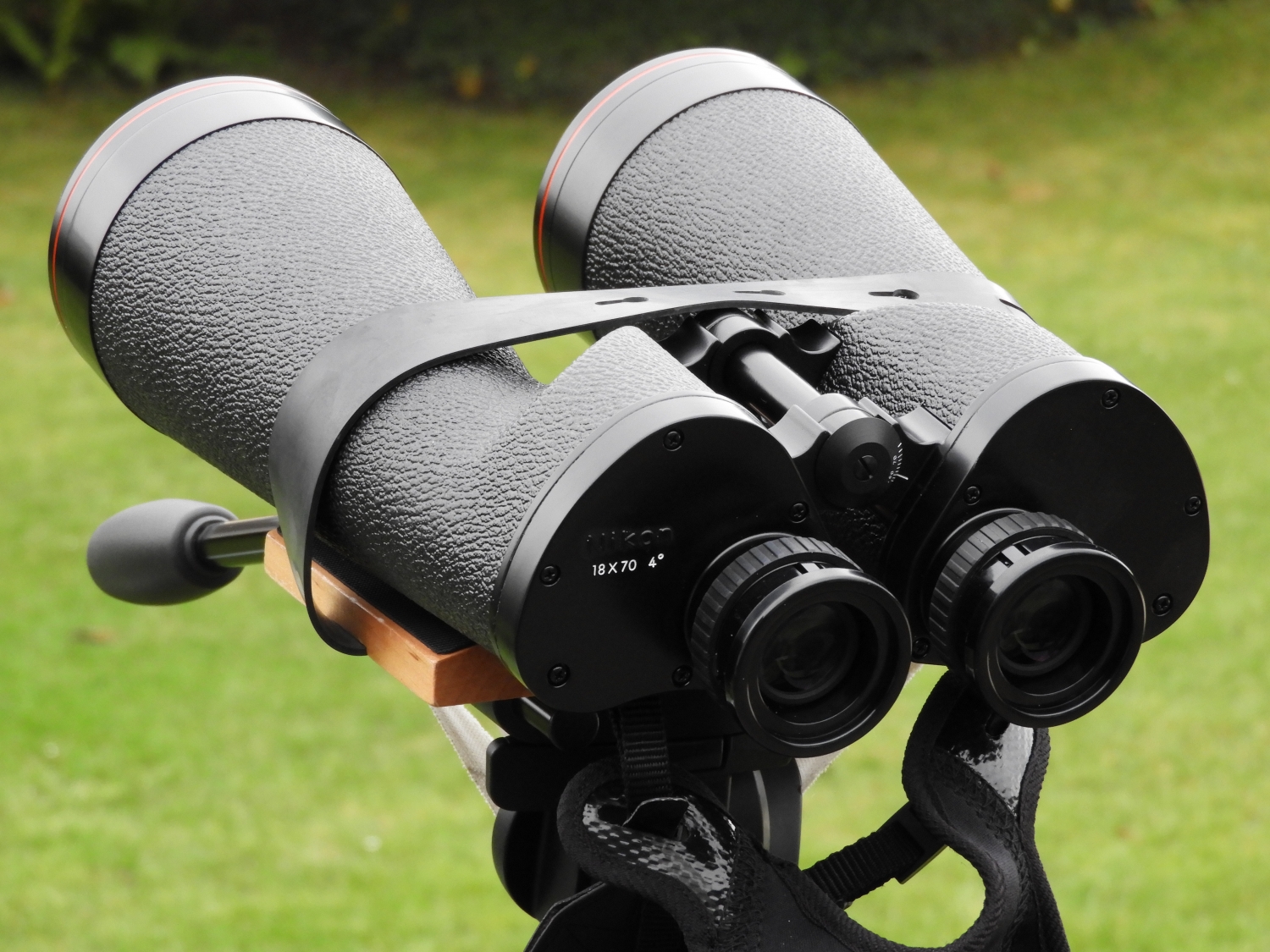 Nikon 18×70 IF WP WF Binoculars Today