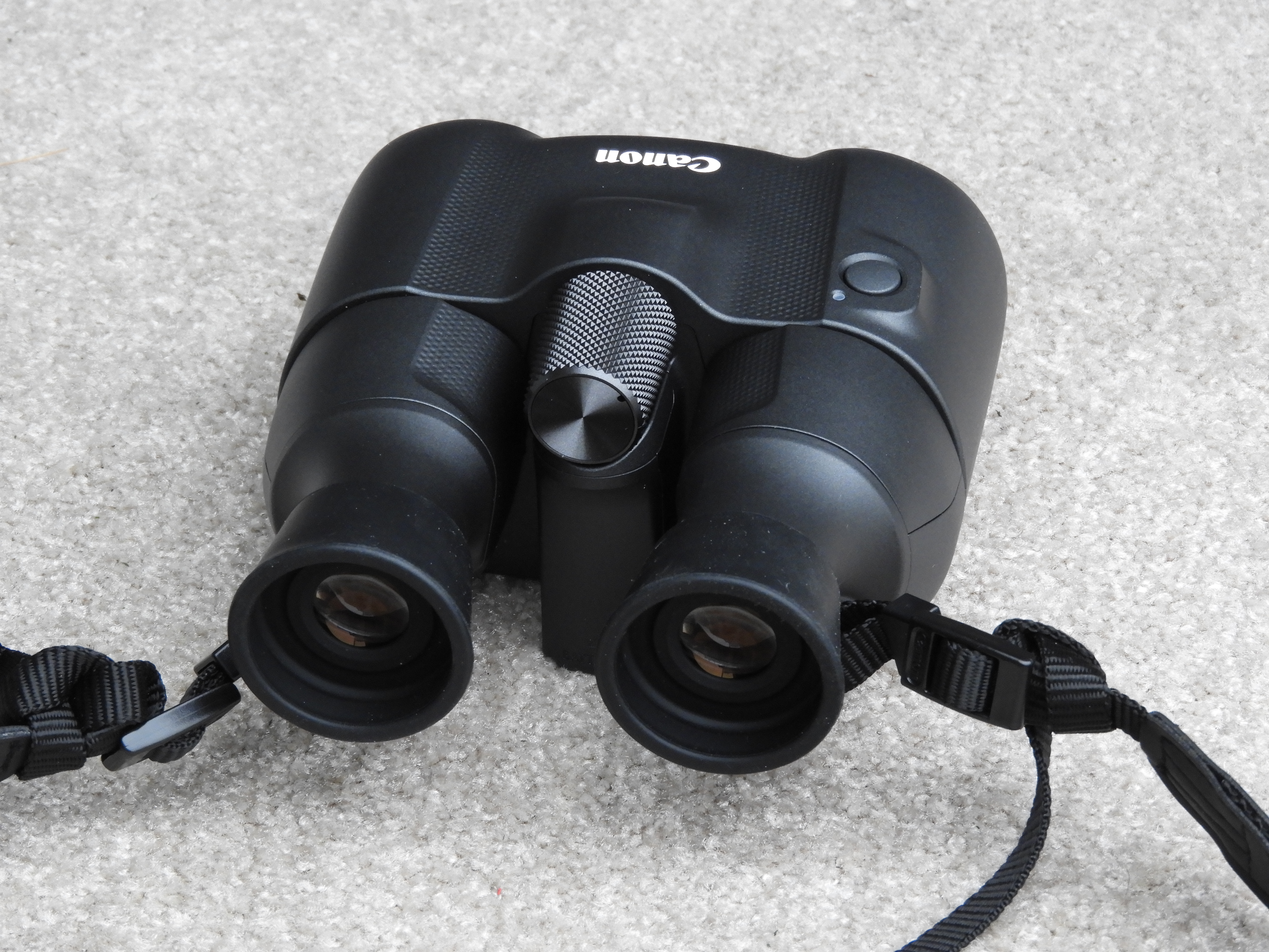 Canon 8×20 IS – Binoculars Today