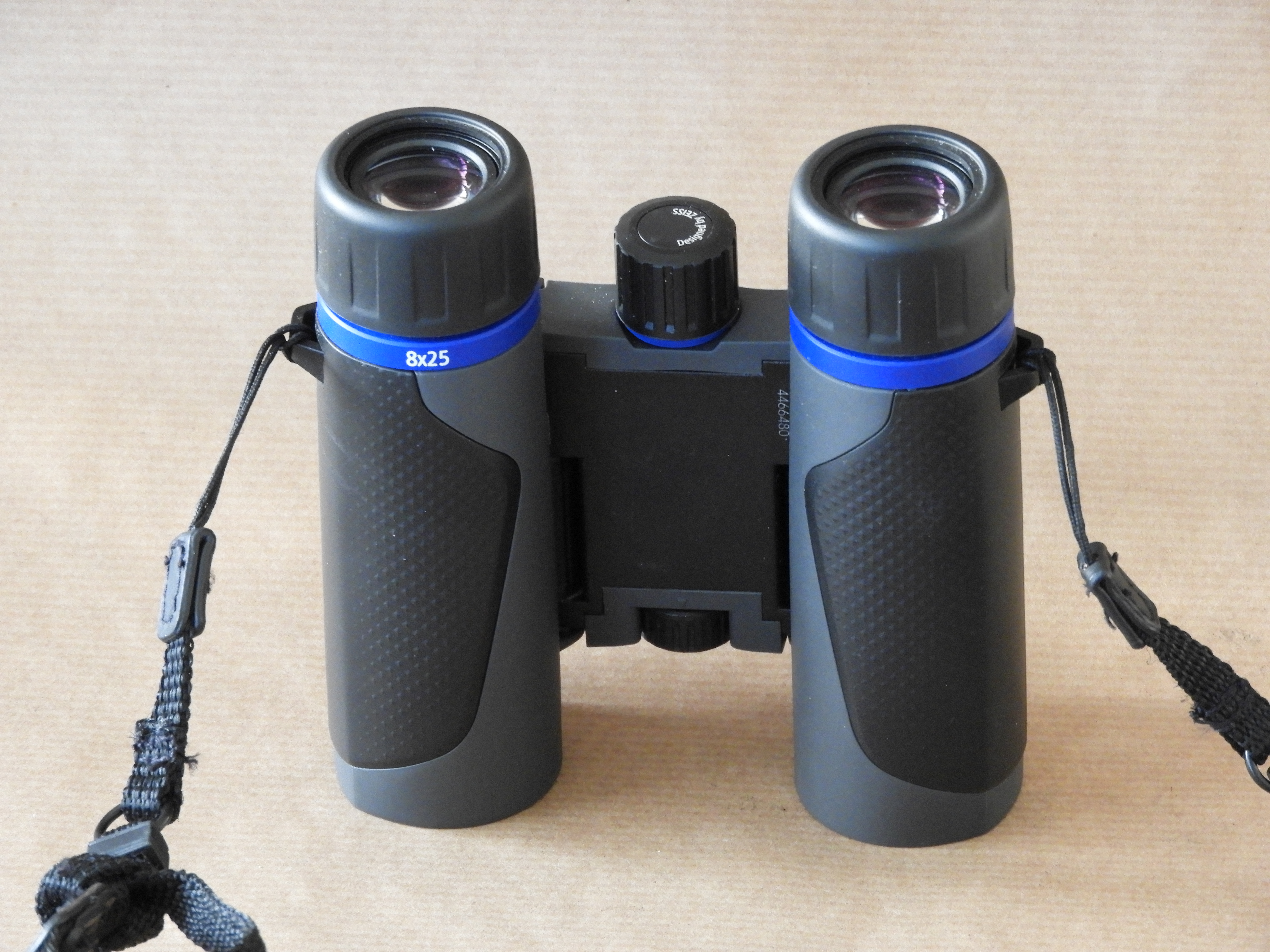 Zeiss Terra 8×25 ED – Binoculars Today