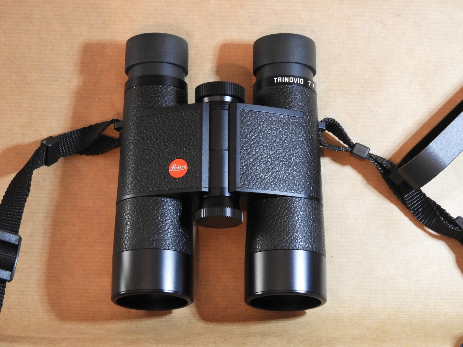Leica Trinovid 7×35 2019 („Retrovid“) Binoculars Today